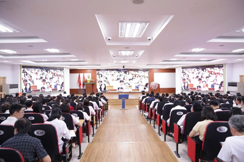 Bệnh viện đa khoa tỉnh Phú Thọ 13 hoi nghi truc tuyen 3