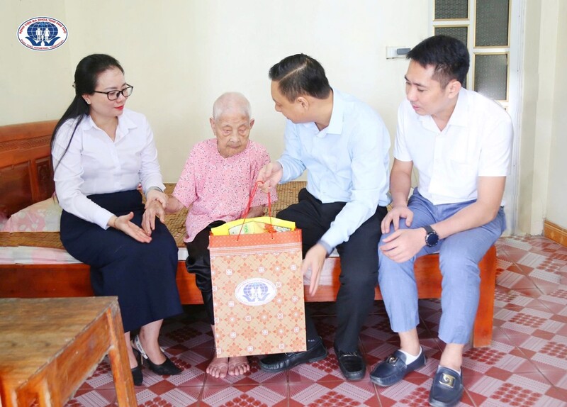 Bệnh viện đa khoa tỉnh Phú Thọ 9 ngay thuong binh liet si 1