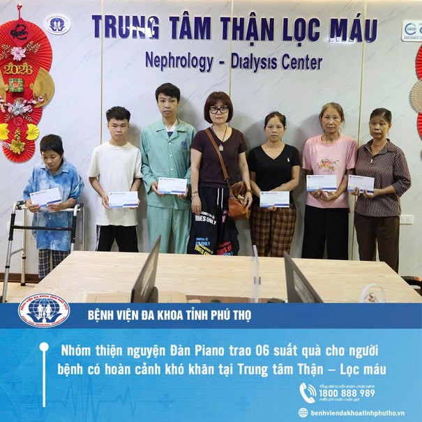 Bệnh viện đa khoa tỉnh Phú Thọ 11 tang qua 1 1